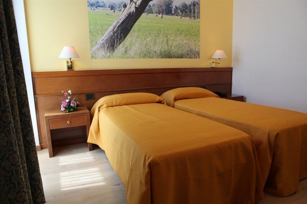 Euro Hotel Cascina Dış mekan fotoğraf