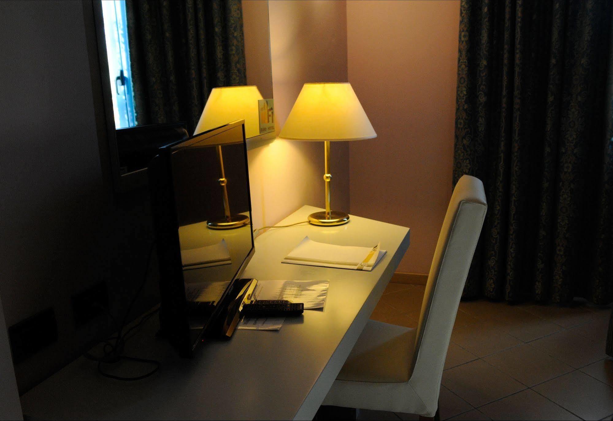 Euro Hotel Cascina Dış mekan fotoğraf